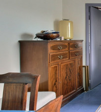 MEUBLE DE SALON EN BOIS ANGLAIS EN BON ETAT