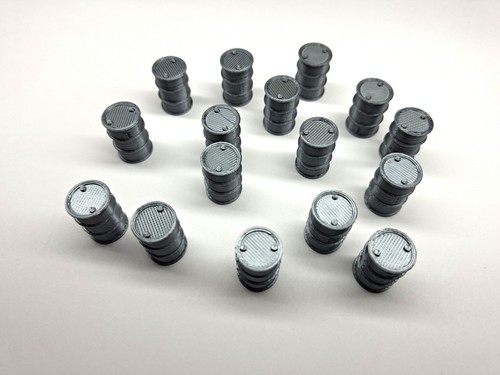 Lot fûts gris bidons - 1/43, 16