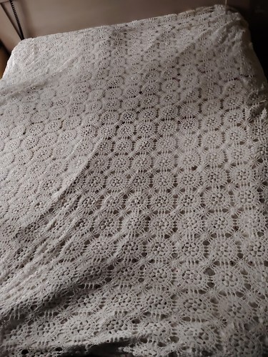 Couvre lit ancien crochet - ancien, au