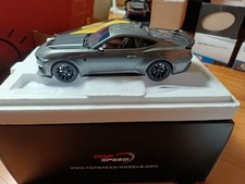 voiture 1/18 mustang dark