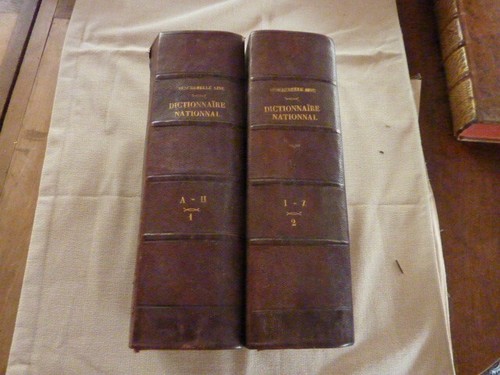 Dictionnaire national - q4-,
