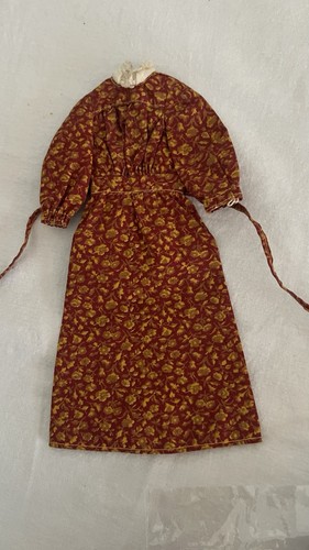 Jolie robe pour poupée - robe,