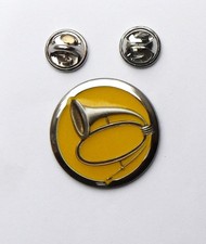 Pin's Cor de chasse - 2 attaches signé Coinderoux