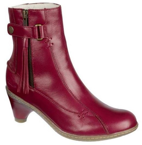 Martens enfiler jenna - à,
