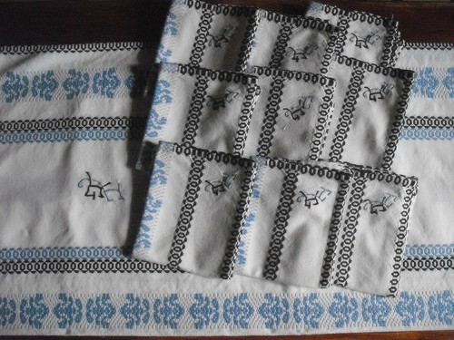Ancienne nappe 9 serviettes - ancienne,