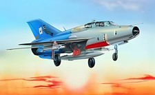 Trumpeter 02219 MIG-21 UM 1:32