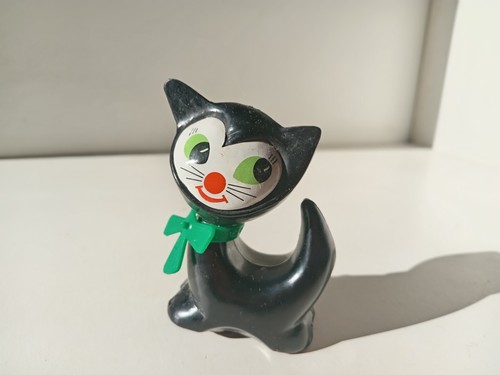 Lehmann 947 nani chat - 947, le