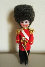 Poupée Folklorique Anglaise -