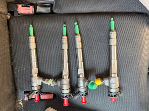 Injecteur dci vendu en - vendu, lot