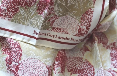 Foulard carré guy laroche - carré,
