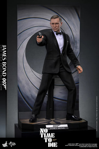 Hot toys mms803 james bond - toys,