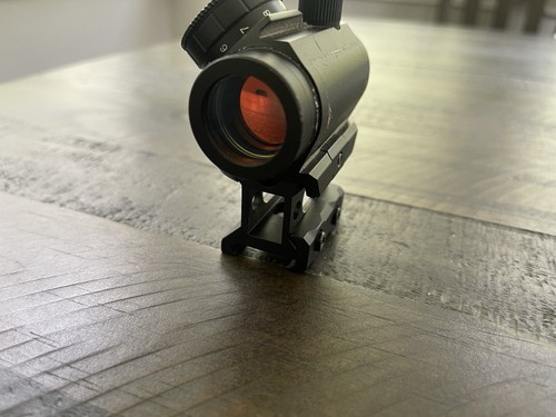 Aimpoint micro red dot - aimpoint,