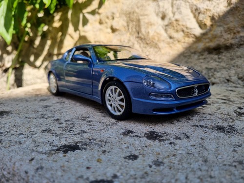 Maserati 3200 bleu clair - maserati,