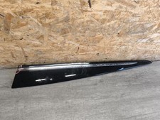 Baguette de porte avant gauche