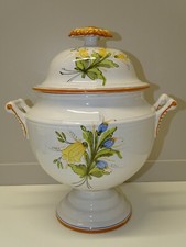 -JOLIE GRANDE SOUPIERE