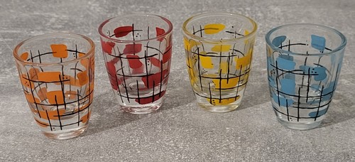 Lot verres liqueur rouge - verres, À
