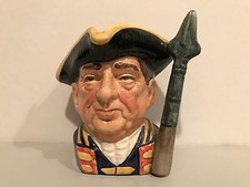 Royal Doulton Guardsman Small
