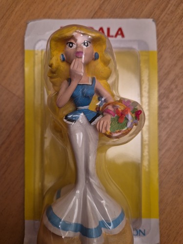 Figurine falbala astérix et - figurine,