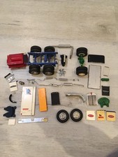 Lot de Pièces Détachées Pour Camions Américains 1/24 ???