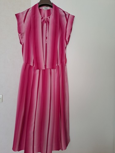 Robe soie - robe, en