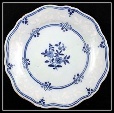 SUPERBE ASSIETTE FAIENCE DE