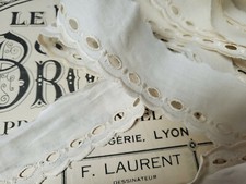 dentelle vintage beige/ blanc