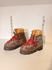 Ancien chaussure botte - chaussure,