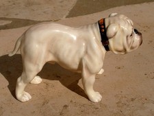 Royal Doulton - figurine bulldog anglais ref HN 1047 A