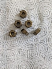 6 écrous Laiton M 12 neufs.