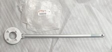 OUTIL DE BLOCAGE DE POULIE PRIMAIRE ET SECONDAIRE D'ORIGINE YAMAHA  90890-01481