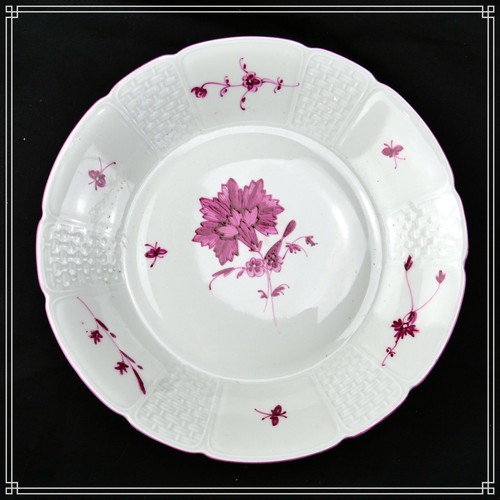 Belle assiette porcelaine - en,