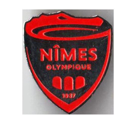 Pin france nimes - france,