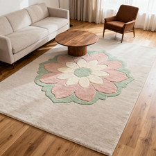 Tapis à fleurs beige moderne