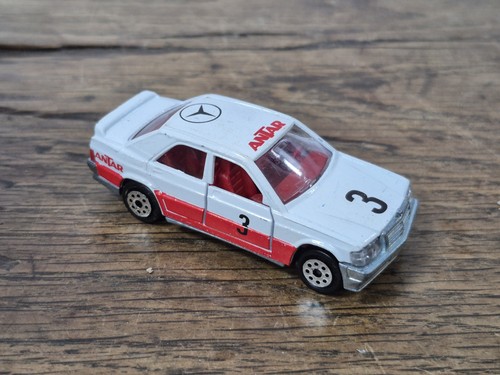 Voiture miniature mercedes 190 - voiture,