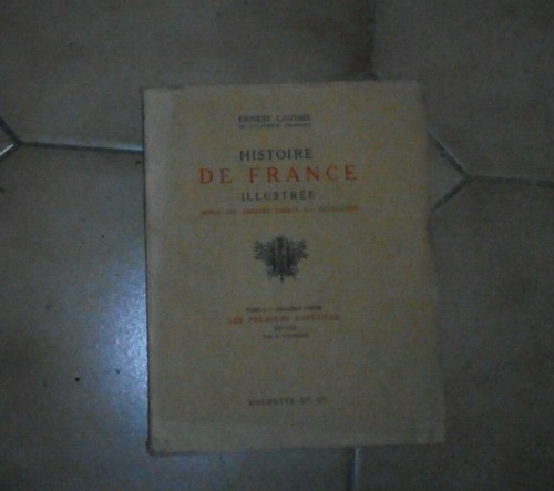 Luchaire les premiers - les,