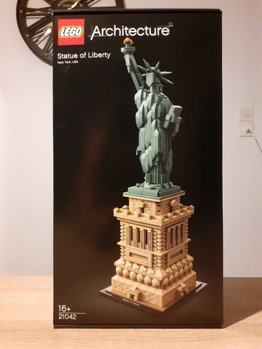 Lego architecture 21042 - lego,