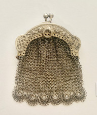 Ancienne bourse en argent
