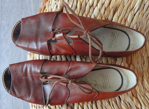 Chaussures tout cuir - , marron