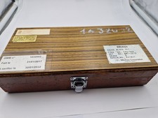 M MITUTOYO jeu de cales métriques 516-966 32 cales classe 0 acier métrologie