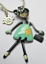 chaine serpent argentée pendentif les pepettes  coloris noir LOL Bijoux 5851