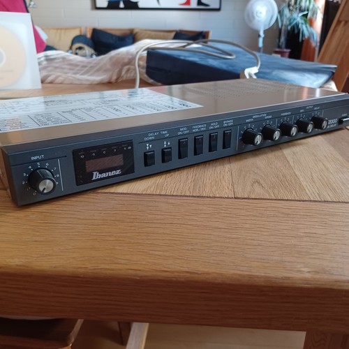 Ibanez 2000 delai - ibanez,