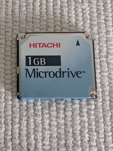 Hitachi microdrive go - hitachi,
