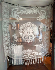 RIDEAU ANCIEN  FILET  BRODE