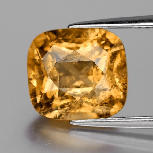 Grenat grossulaire jaune - , miel