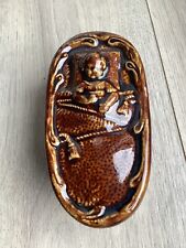 ANCIENNE TIRELIRE A CASSER ENFANT AU BERCEAU XIX BARBOTINE ENFANTINA CERAMIQUE