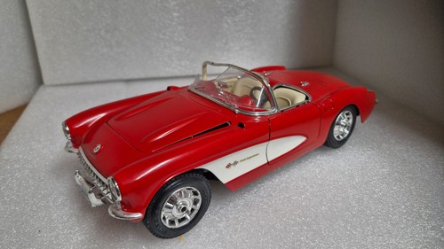Burago chevrolet corvette - burago,