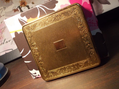 Poudrier miroir poche - de,