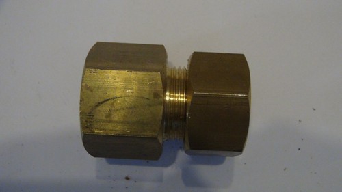 Raccord manchon conique laiton - conique,