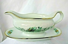 Saucière en porcelaine allemande Schumann Arzberg vert et or