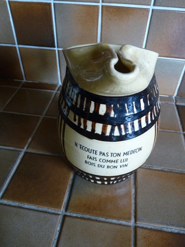Ancien pot eau - à, vin